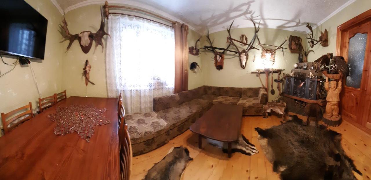 Appartamento Затишок В Карпатах Skole Esterno foto